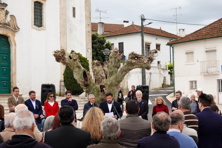 Inauguração Largo Terreiro da Fonte (69)