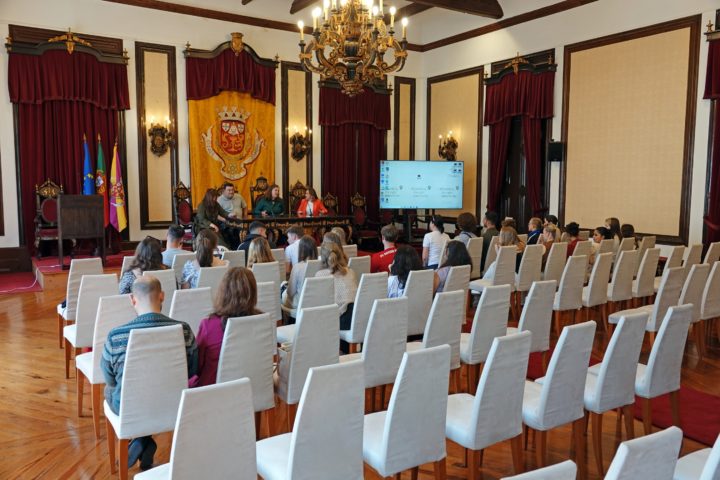 Receção a alunos de Hale 3 (Personalizar)