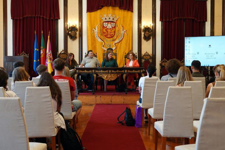 Receção a alunos de Hale 4 (Personalizar)