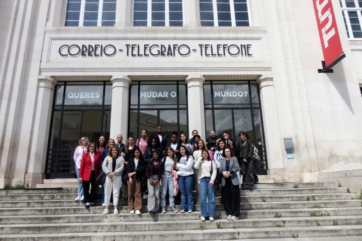 Ação de acesso raparigas ao universo digital (16)