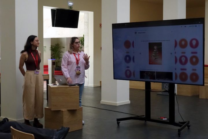 Ação de acesso raparigas ao universo digital (5)