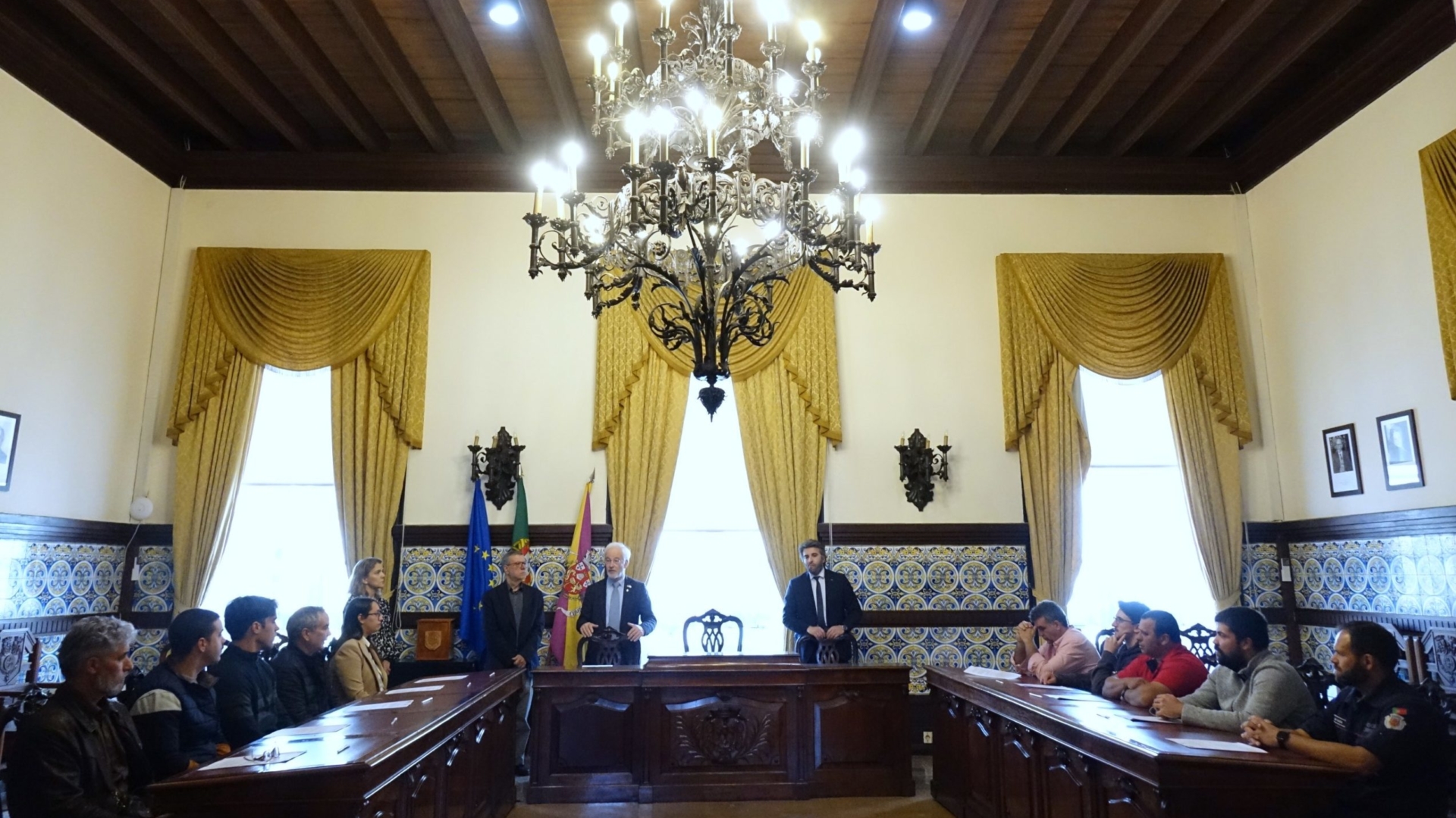 CM de Coimbra recebe 9 novos funcionários para várias áreas municipais