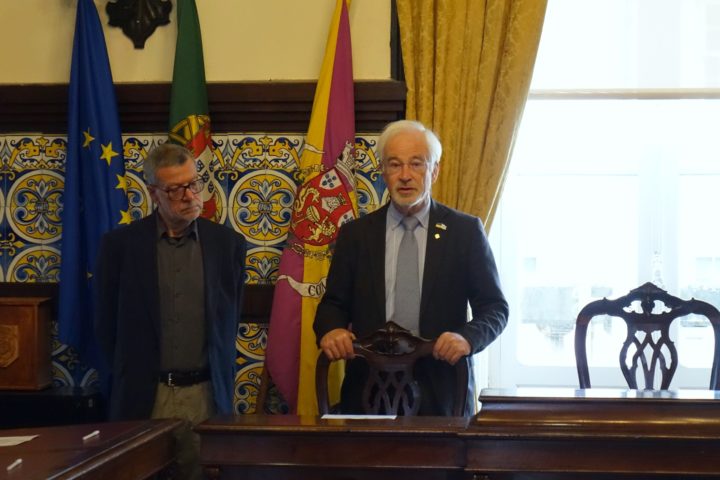 Assinatura de Contratos (4)