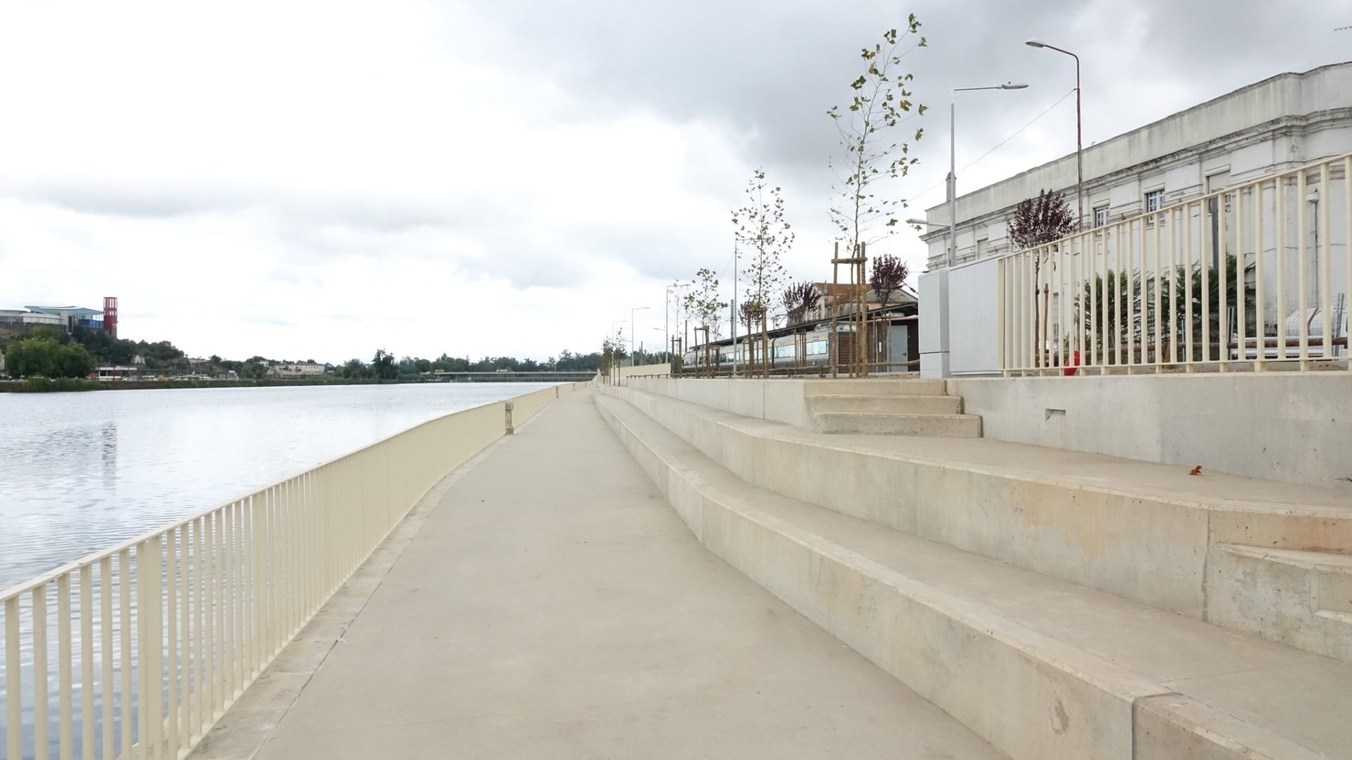 CM de Coimbra aprova adaptação ao projeto Portagem-Coimbra B para dar coerência ao passeio ribeirinho