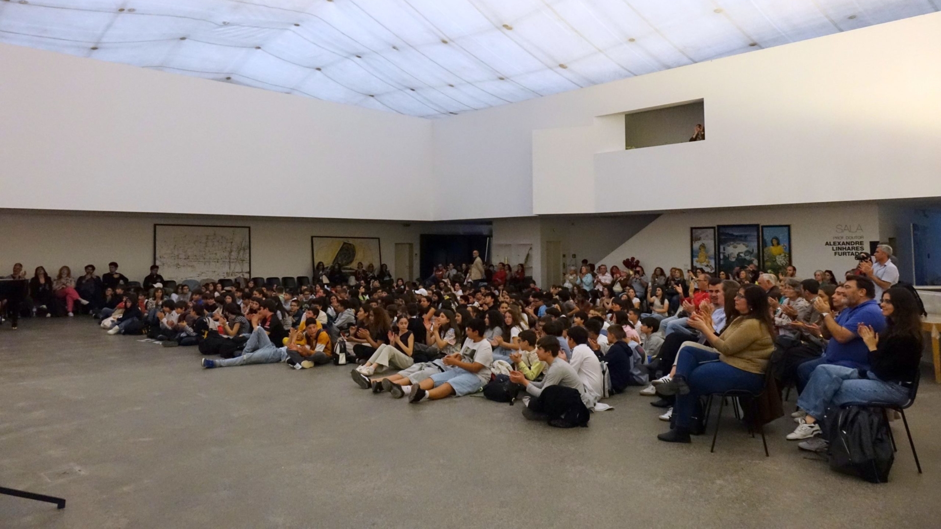 Alunos da região exploram património de Coimbra em projeto educativo intermunicipal