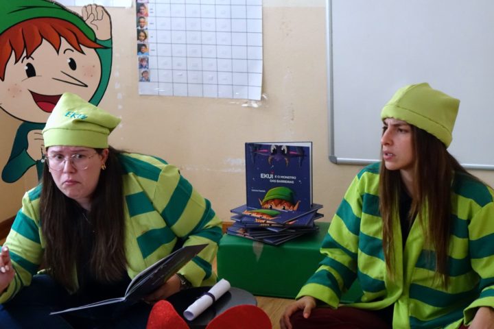 Entrega de kits a crianças do JI de Souselas – Projeto EKUI (2)