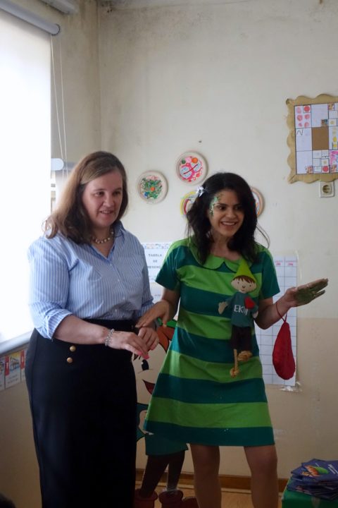 Entrega de kits a crianças do JI de Souselas – Projeto EKUI (7)