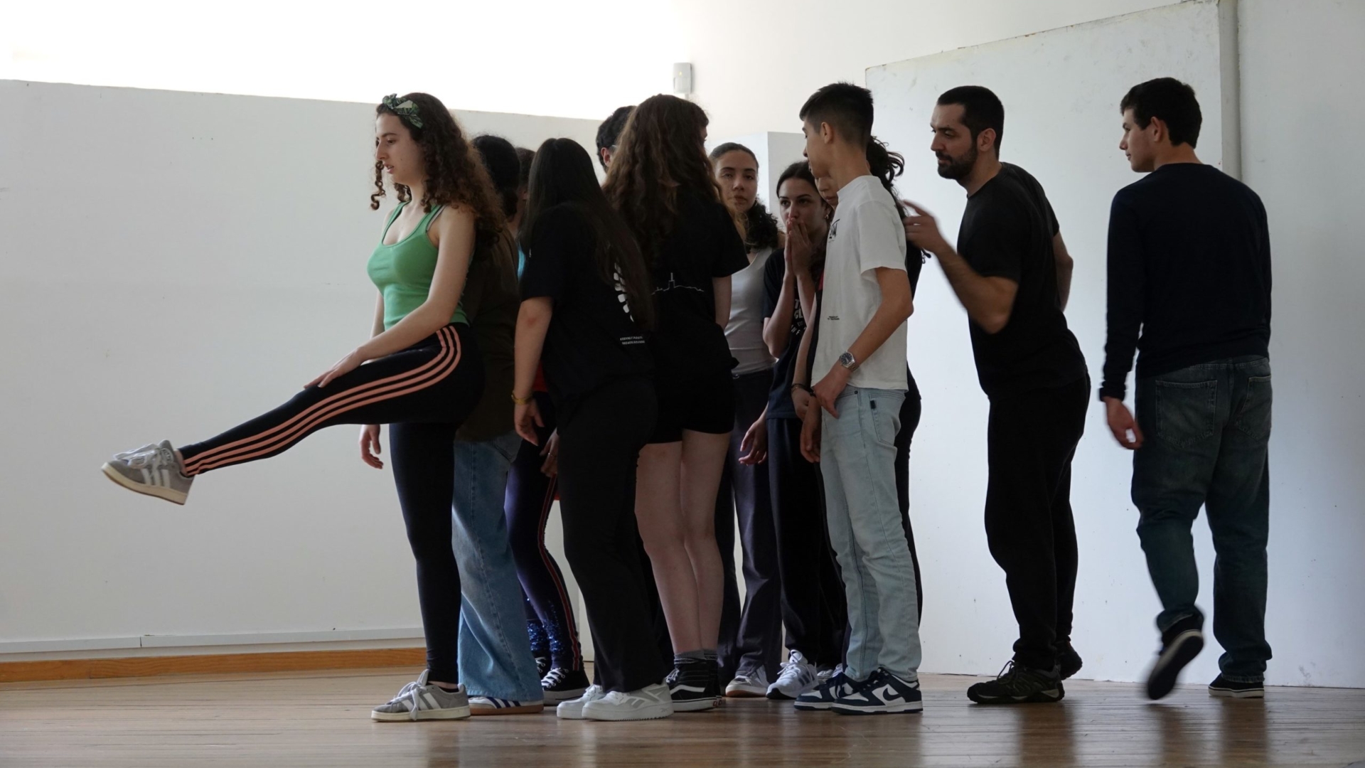 Anozero leva arte contemporânea e criação à Escola José Falcão