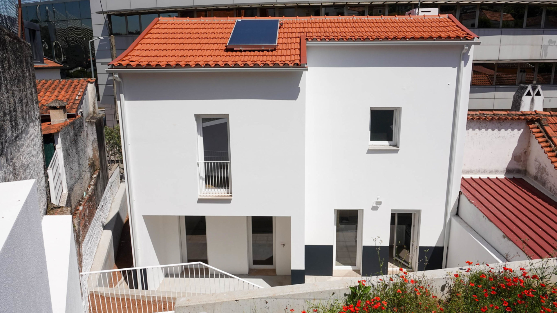 11 casas já concluídas na requalificação do Bairro da Fonte do Castanheiro