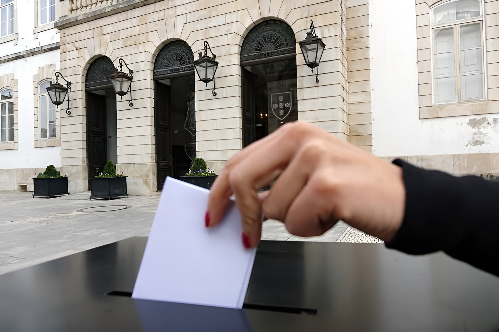 Coimbra prepara-se para voto antecipado na Avelar Brotero com 25 mesas disponíveis