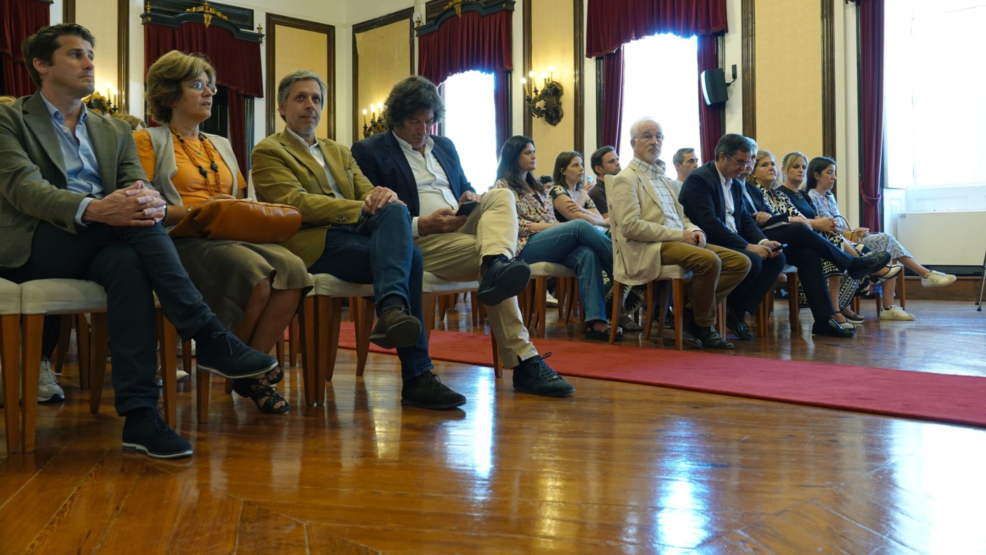 Coimbra lança Marketplace para modernizar e promover comércio digital da Baixa