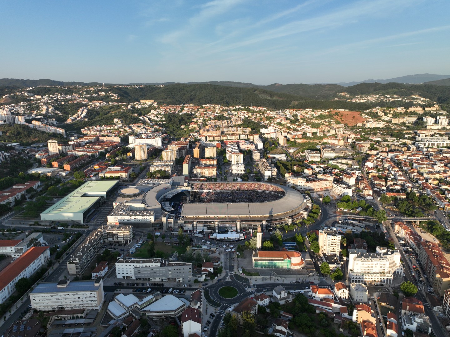 Concurso para requalificação da envolvente ao Estádio Cidade de Coimbra lançado pela CM de Coimbra