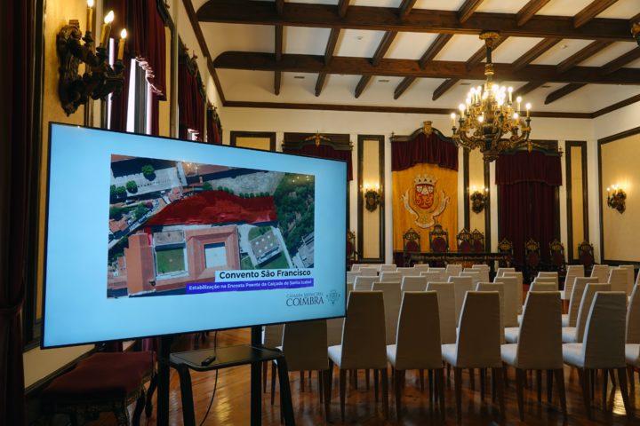 Consignação Calçada Sta Isabel 10 (Personalizar)