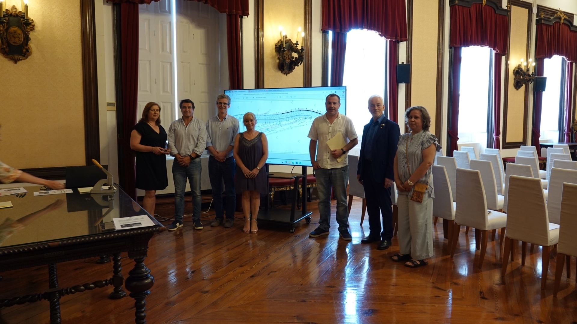 CM de Coimbra consigna construção de muros de contenção em Quimbres e Pereiros por mais de 320 mil euros