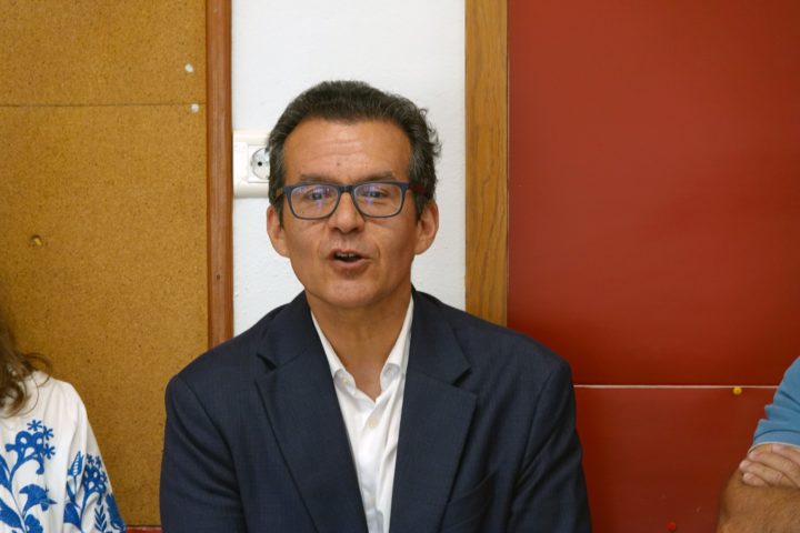 Consignação da obra da escola de Eiras 10 (Personalizar)