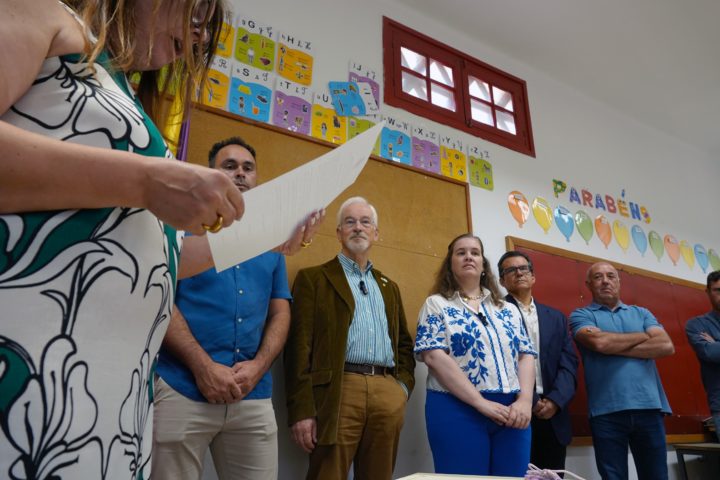 Consignação da obra da escola de Eiras 13 (Personalizar)