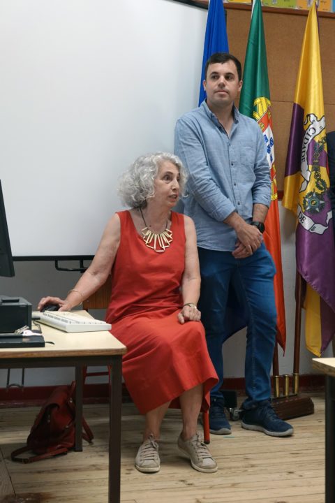 Consignação da obra da escola de Eiras Vertical 10 (Personalizar)
