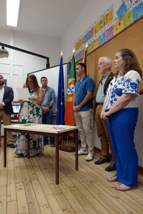 Consignação da obra da escola de Eiras Vertical 13 (Personalizar)