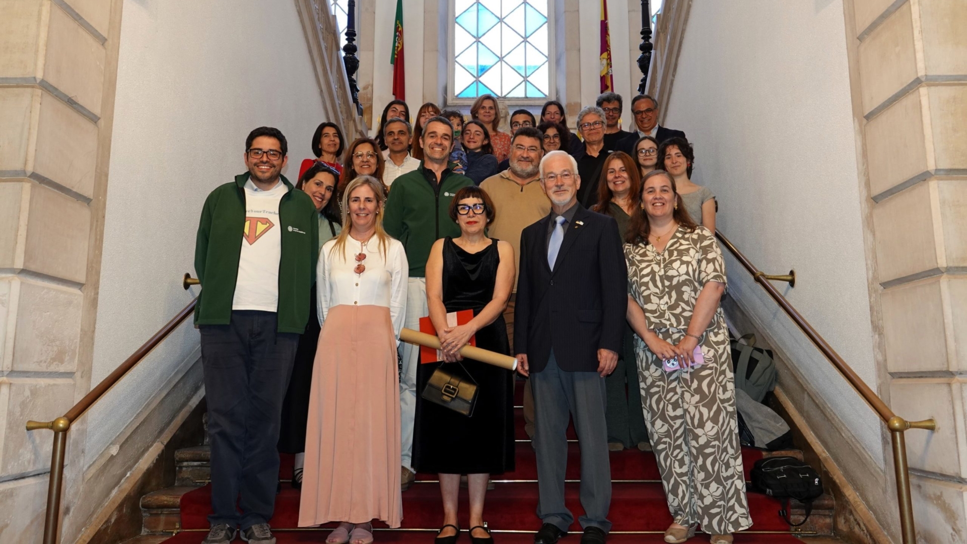 Professora de Coimbra entre as 10 finalistas do Global Teacher Prize Portugal homenageada nos Paços do Concelho