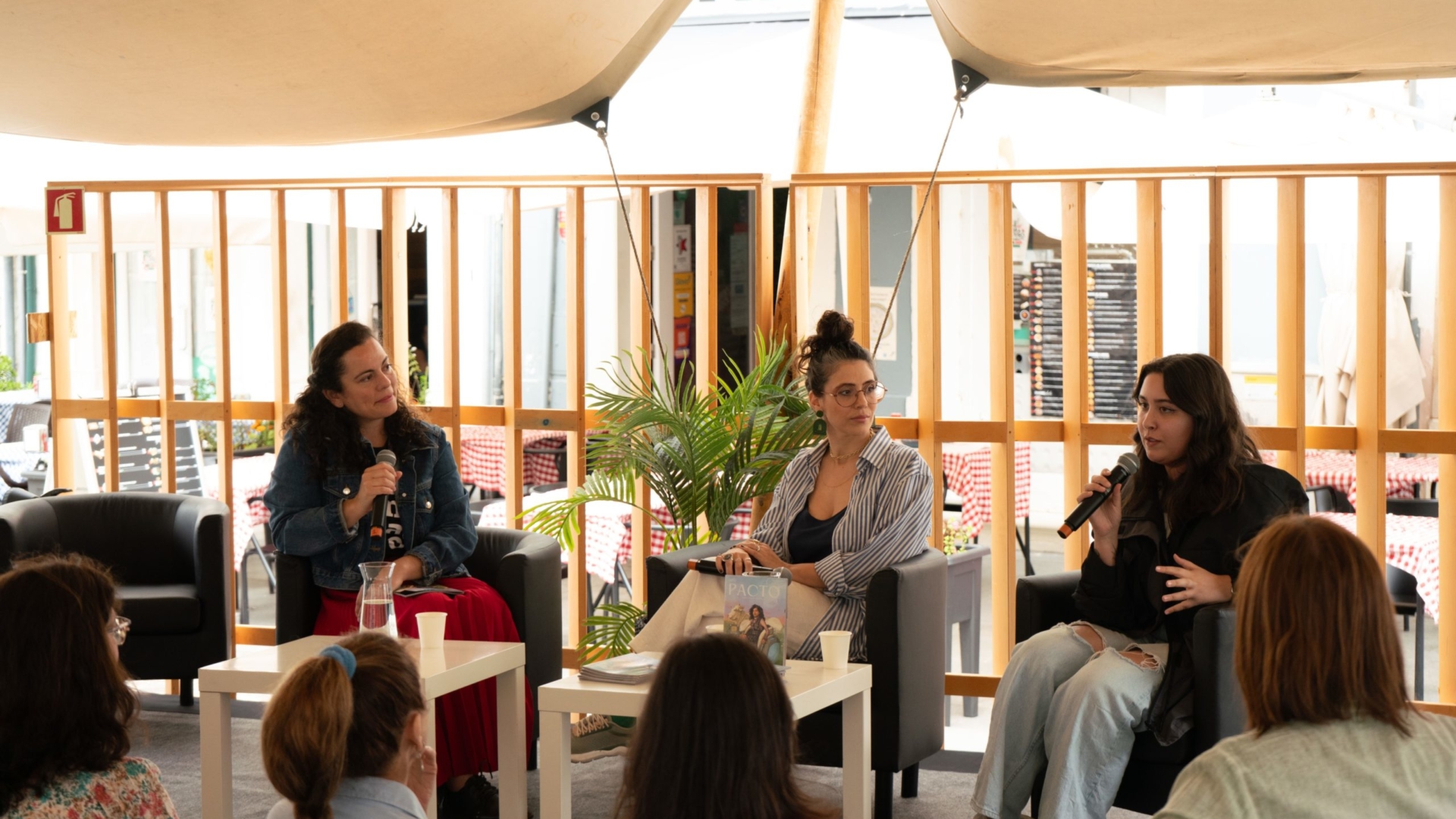 Feira do Livro de Coimbra: literatura e lusofonia em destaque com 3 ciclos curatoriais no Auditório Luís de Camões