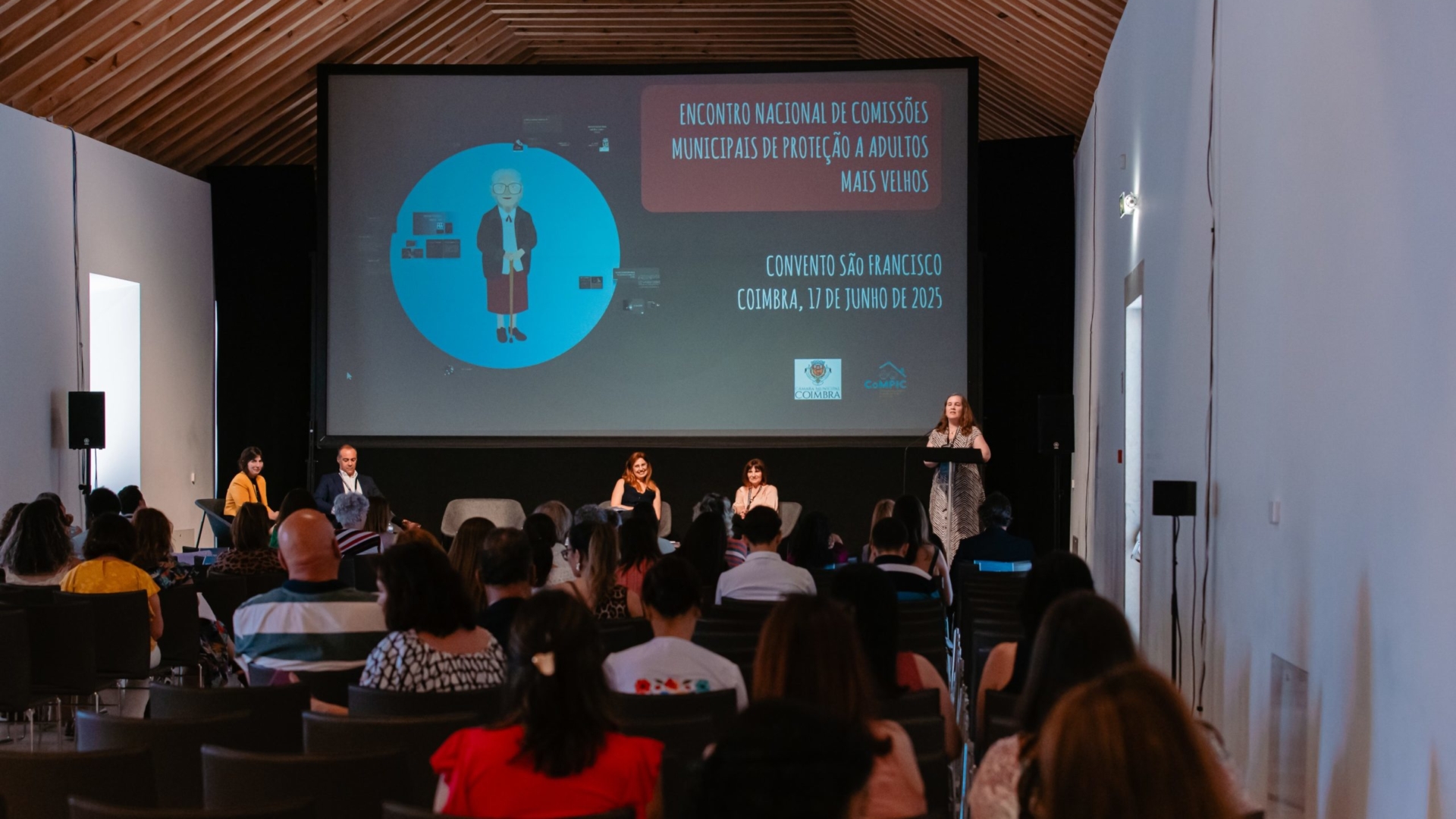 CM Coimbra promoveu o Encontro Nacional de Comissões Municipais de Proteção a Adultos Mais Velhos