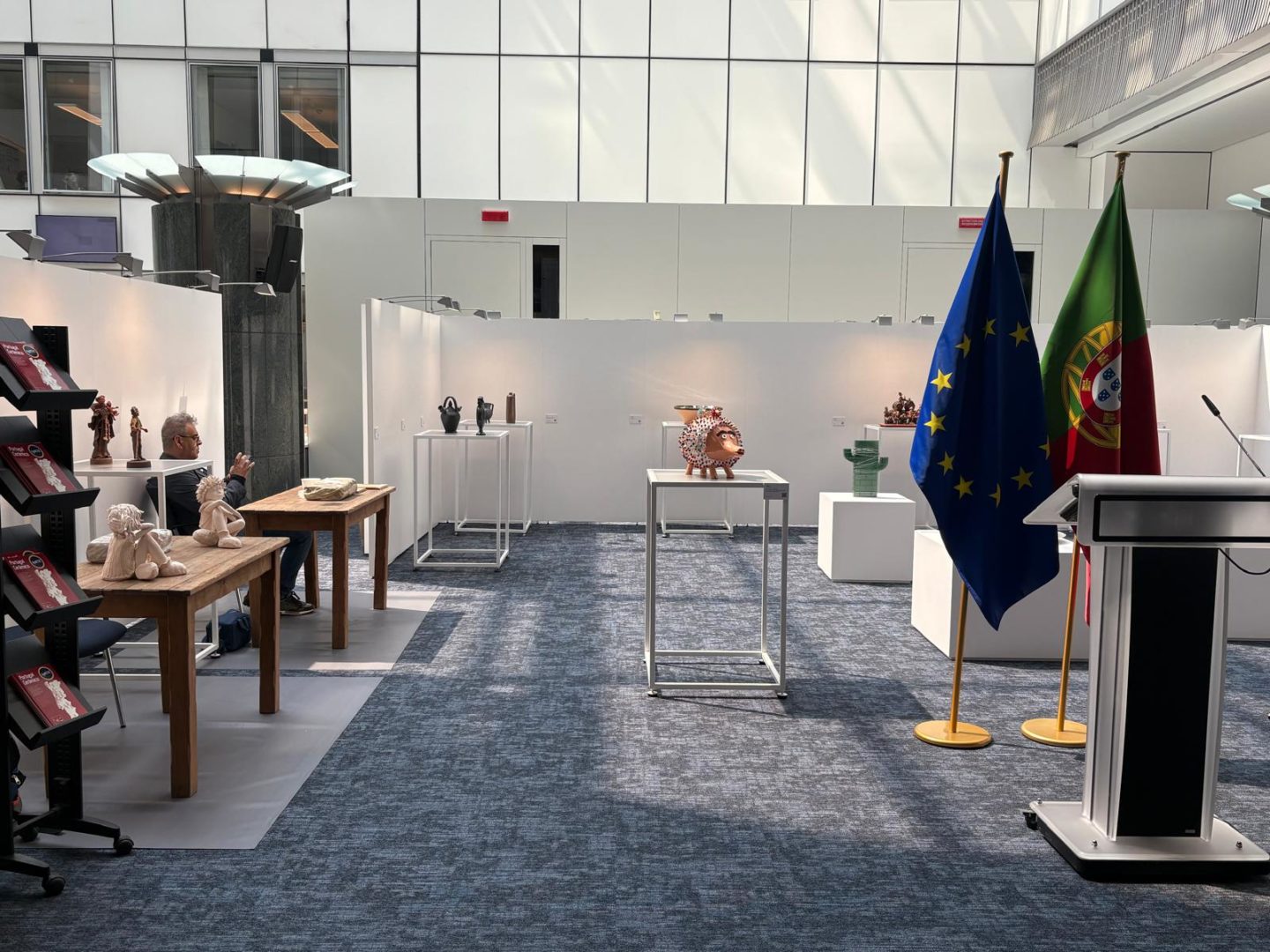 Coimbra presente na exposição “Portugal Cerâmico” no Parlamento Europeu