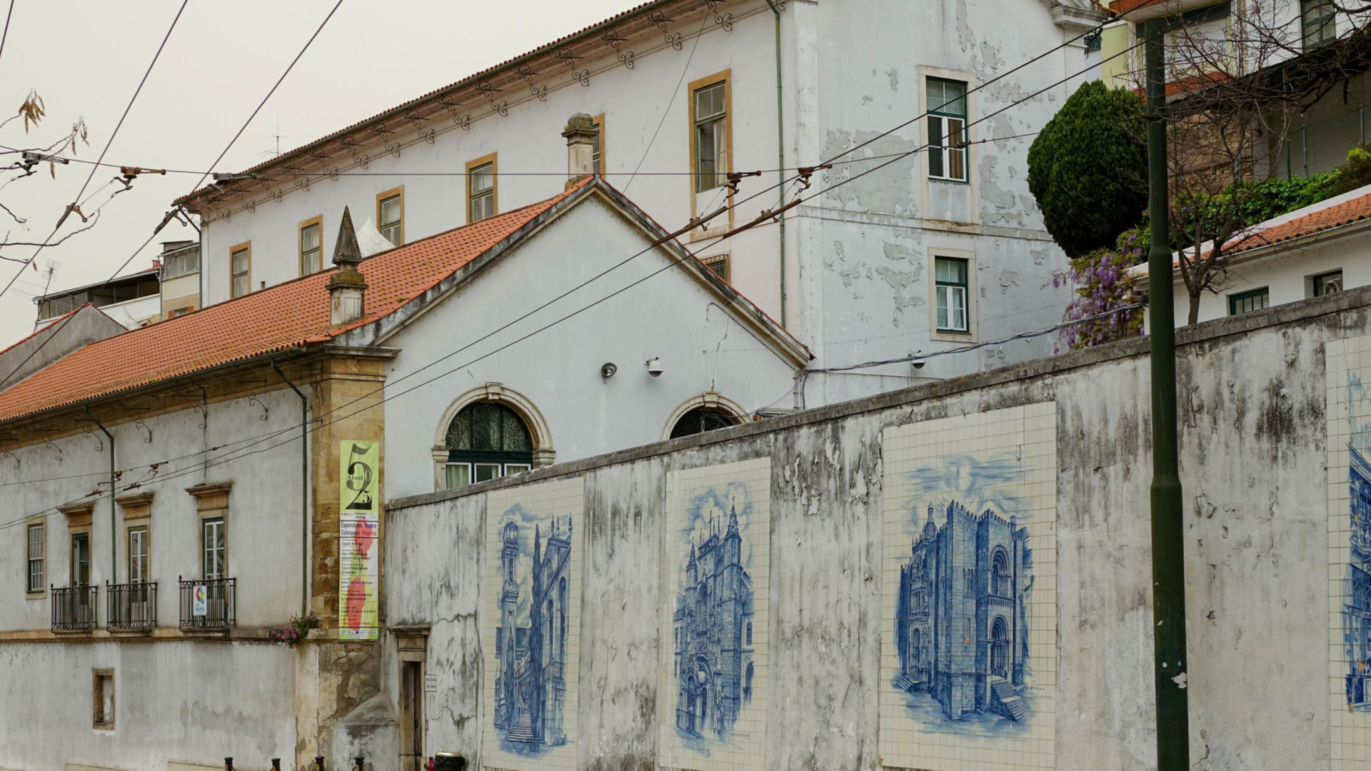 CM de Coimbra celebra protocolo com IPST para instalação de posto fixo de colheita de sangue na ES Jaime Cortesão