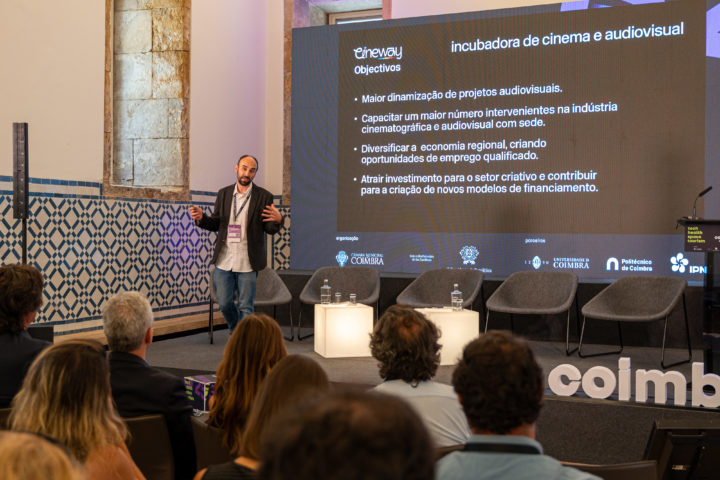 Visita à mostra com 100 empresas dos clusters fortes da cidade encerra manhã do Coimbra IS (2)