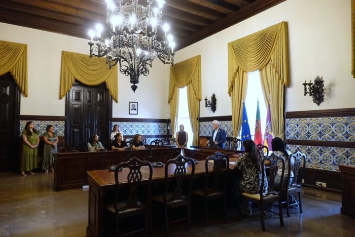 Assinatura de contratos (6)