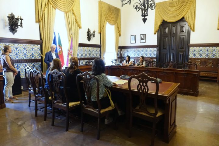 Assinatura de contratos (7)