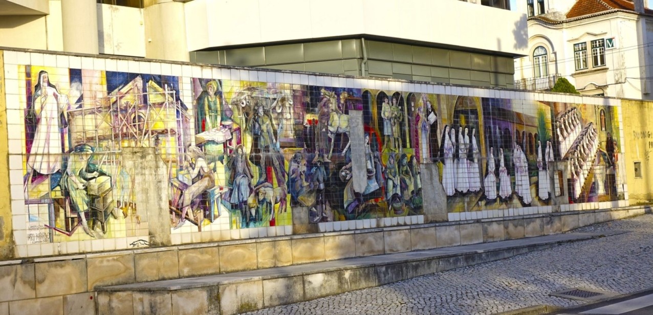 CM de Coimbra propõe criação de Zona Especial de Proteção para painel de azulejos de Vasco Berardo em Celas
