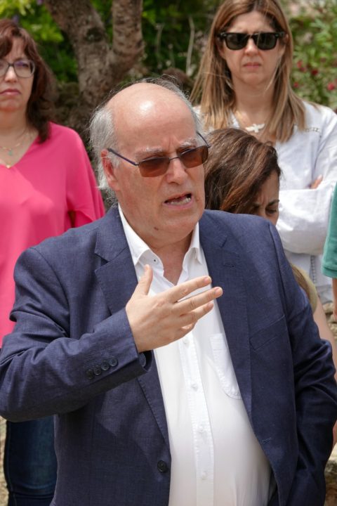 Visita ao Espaço Laudato SI e Oliveira de Honra do Papa Francisco Vertical 10 (Personalizar)