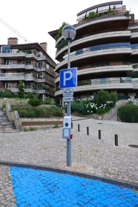 Visita aos postos de Carregamento de Veículos Elétricos Vertical 3 (Personalizar)