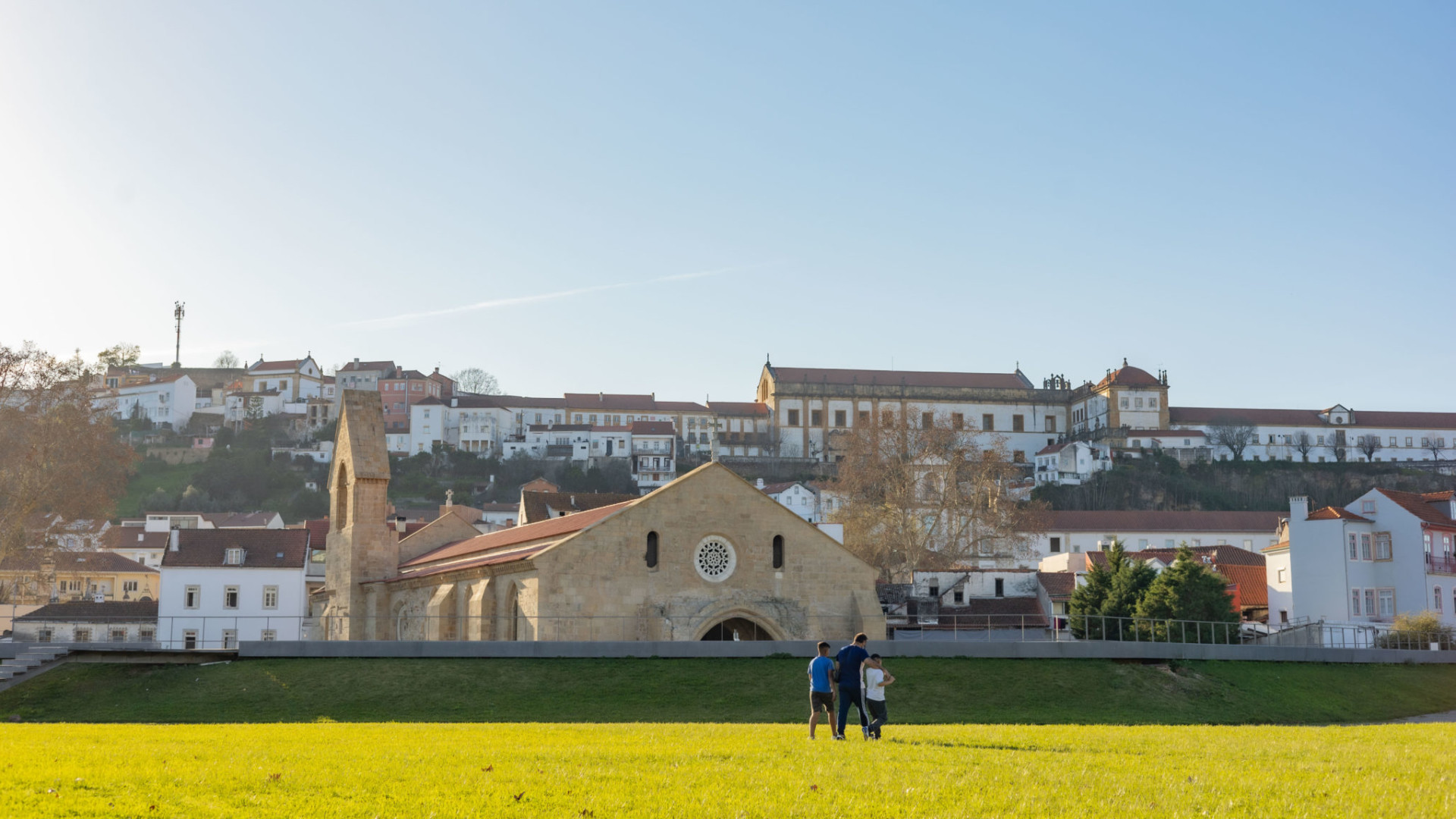 CM de Coimbra ratifica adjudicação da requalificação do Mosteiro de Santa Clara-a-Velha