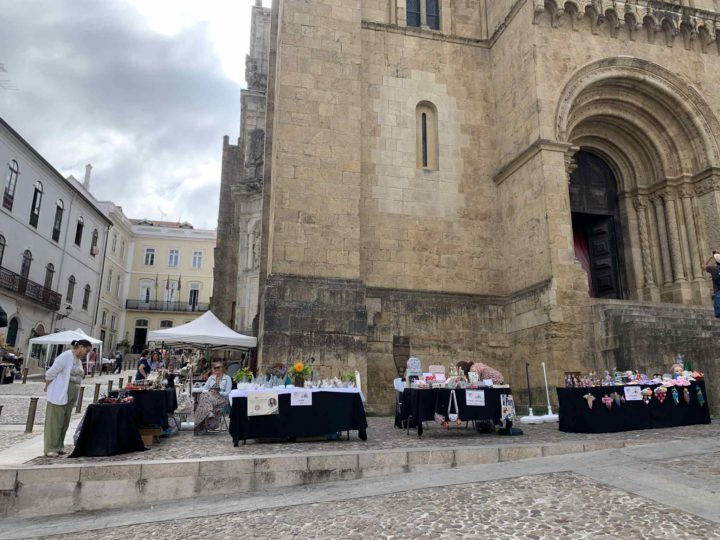 Feira de Artesanato Urbano regressa este sábado ao Largo da Sé Velha (1)