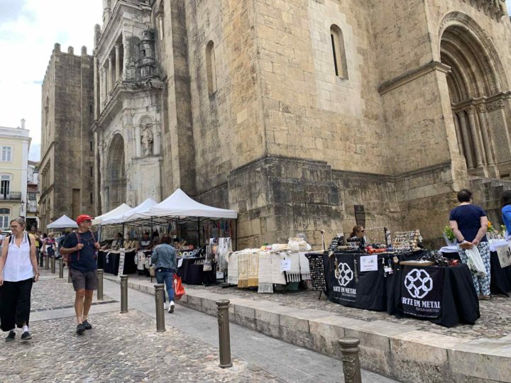 Feira de Artesanato Urbano regressa este sábado ao Largo da Sé Velha (2)