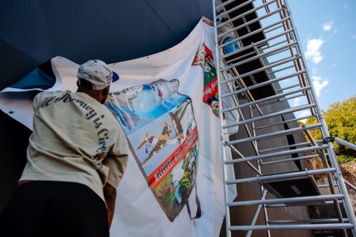 Obra de Edson Chagas exposta no “Outdoor ’25” na fachada do Convento São Francisco (3) (Personalizar)
