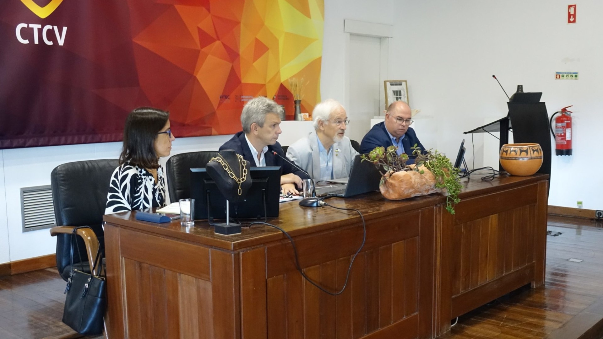 Conselho Estratégico Municipal discutiu empreendedorismo e indústrias criativas em Coimbra