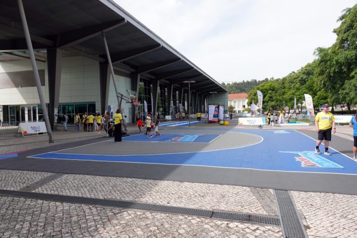 KINDER JOY OF MOVING EXPERIENCE JPS 7 (Personalizar)