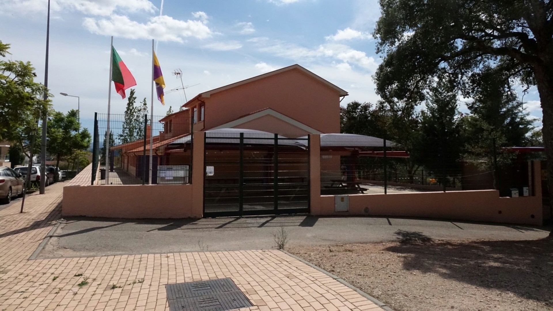 Ano letivo abre em Coimbra com novo jardim de infância em Ceira e escola requalificada no Areeiro