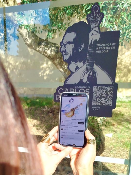 CM de Coimbra celebra o centenário de Carlos Paredes com música nas paragens de autocarro (2)