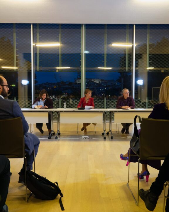 Assembleia Municipal Vertical 4x5 1 (Personalizar)