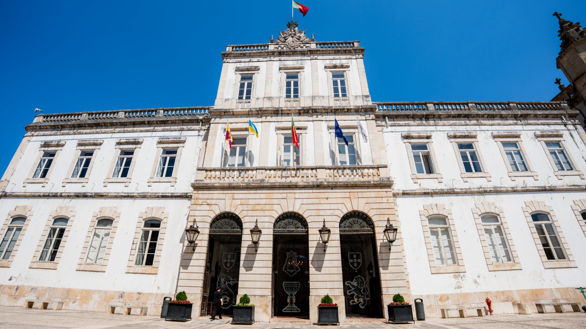 Presidente da Câmara distribui pelouros e delega competências no novo executivo municipal