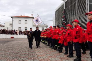 Bombeiros Voluntários de Brasfemes assinalaram 86.º aniversário com novas viaturas e distinções