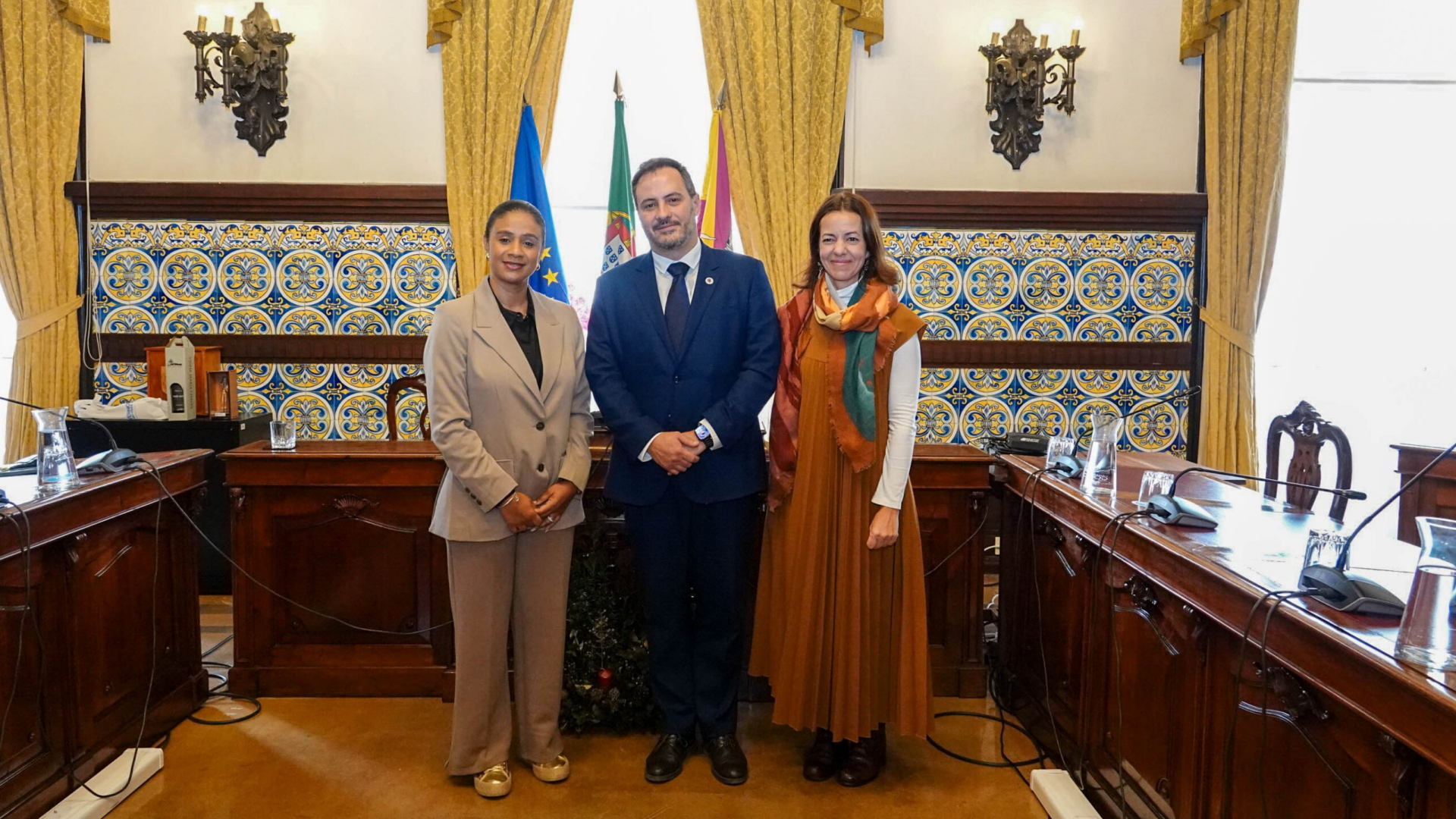 Visita oficial da Secretária de Estado das Comunidades de Cabo Verde a Coimbra