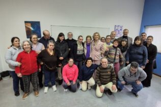 Município formaliza apoio à APPACDM para aquisição de viatura elétrica adaptada