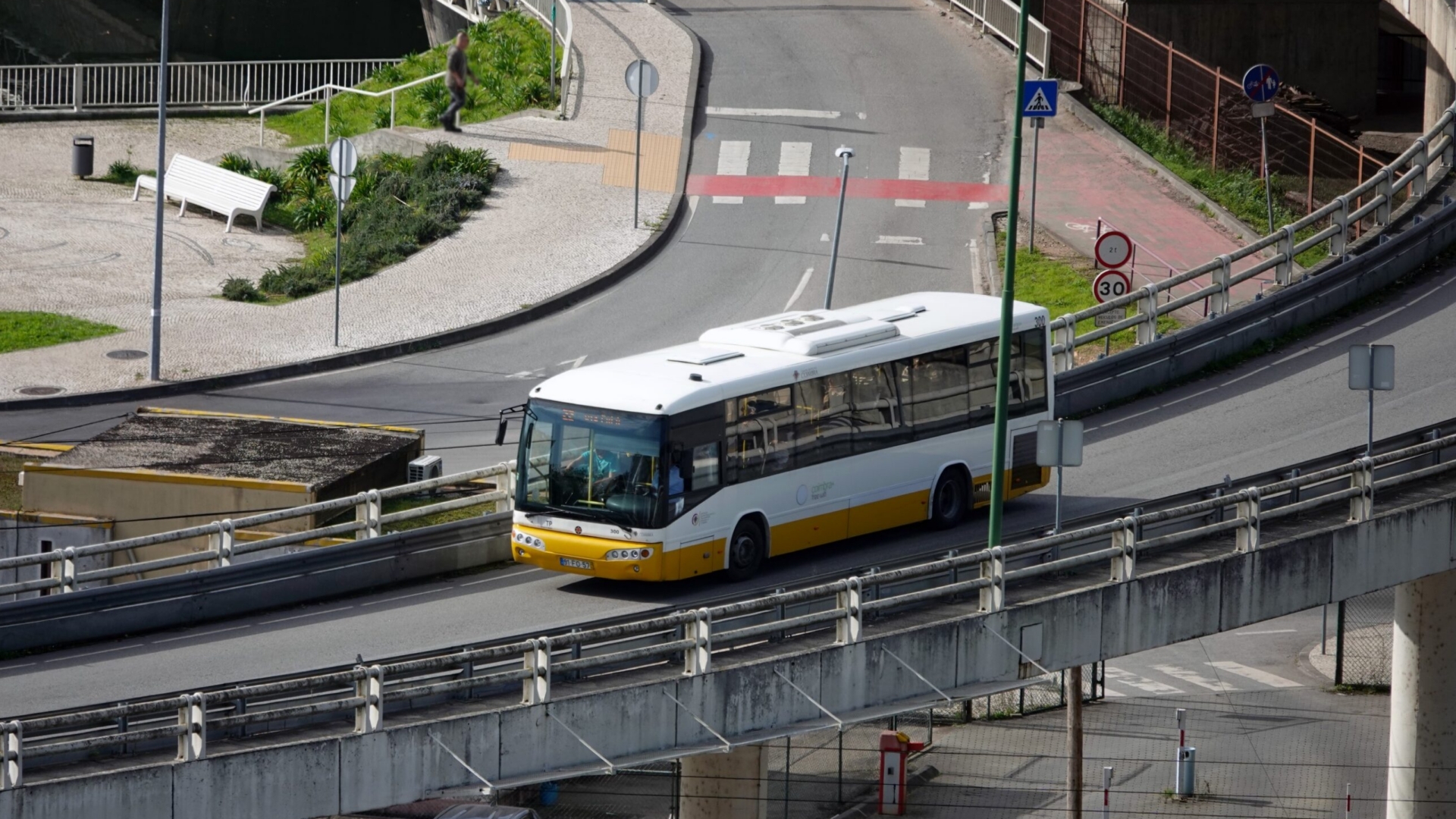 Câmara de Coimbra prepara ajustamentos na rede dos SMTUC para melhorar regularidade e ligações