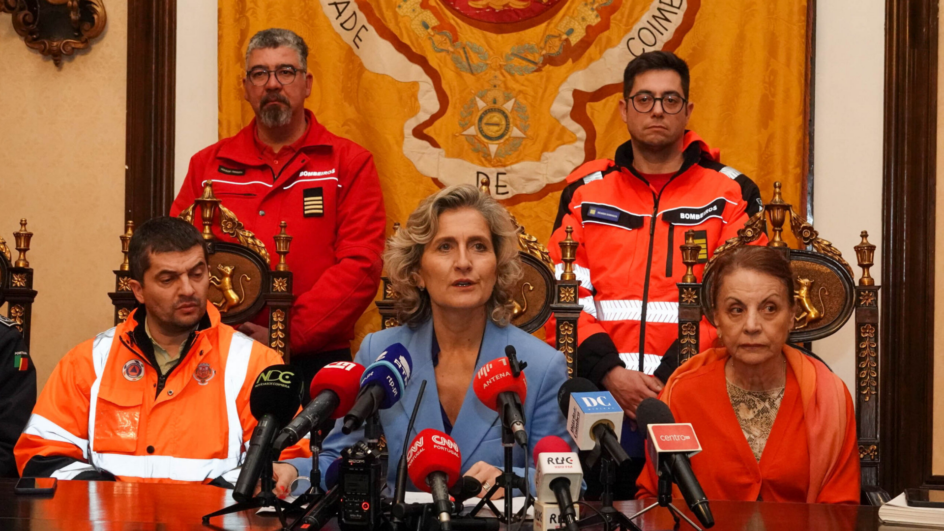 Coimbra fora do cenário de risco máximo, mas populações evacuadas devem aguardar indicação para regressar