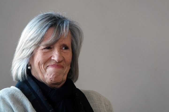 CI de apresentação do programa Casa da Escrita 7 (Personalizar)