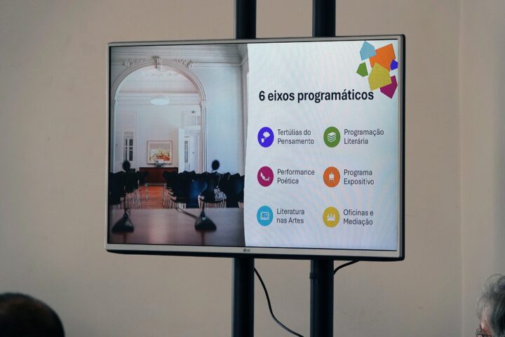 CI de apresentação do programa Casa da Escrita 9 (Personalizar)